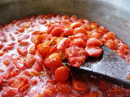 トマトケチャップ　煮込み　中盤　手作り　