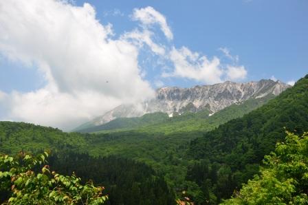 大山の南壁