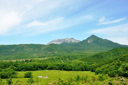 鬼女台からみた奥大山