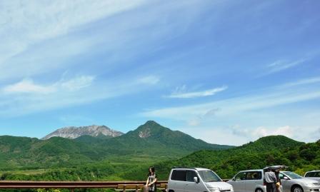 鬼女台からみた奥大山２