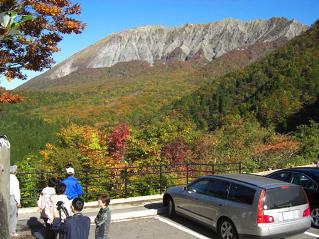 2007年10月28日 鍵掛峠から望む 大山南壁