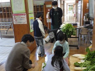 251219　大根販売② (6).JPG