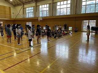 230919ブナの森集会 (9).jpg