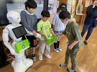 240520緑の募金 (3).jpg
