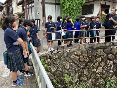 戦争遺跡フィールドワーク（6年生）