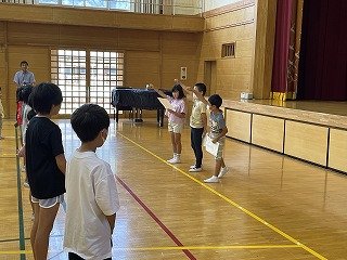 230919ブナの森集会 (2).jpg