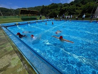 250613プール開き (13).jpg