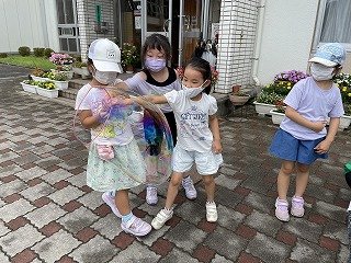 220708シャボン玉（1年） (22).jpg