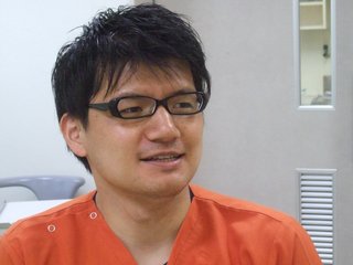H30小川歯科医師1.jpg