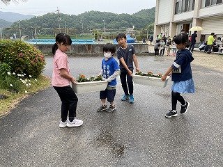 230608人権の花 (49).jpg