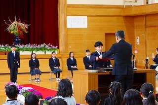 250319巣立式 (37).jpg