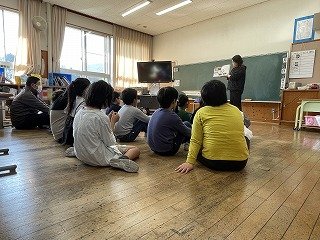 240425読み聞かせ (8).jpg