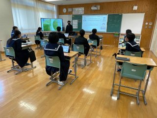 221119人権教育参観日(日野川） (15).jpg