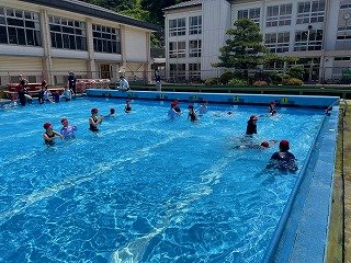250613プール開き (21).jpg