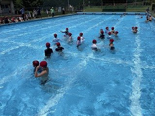 240613プール開き (56).jpg